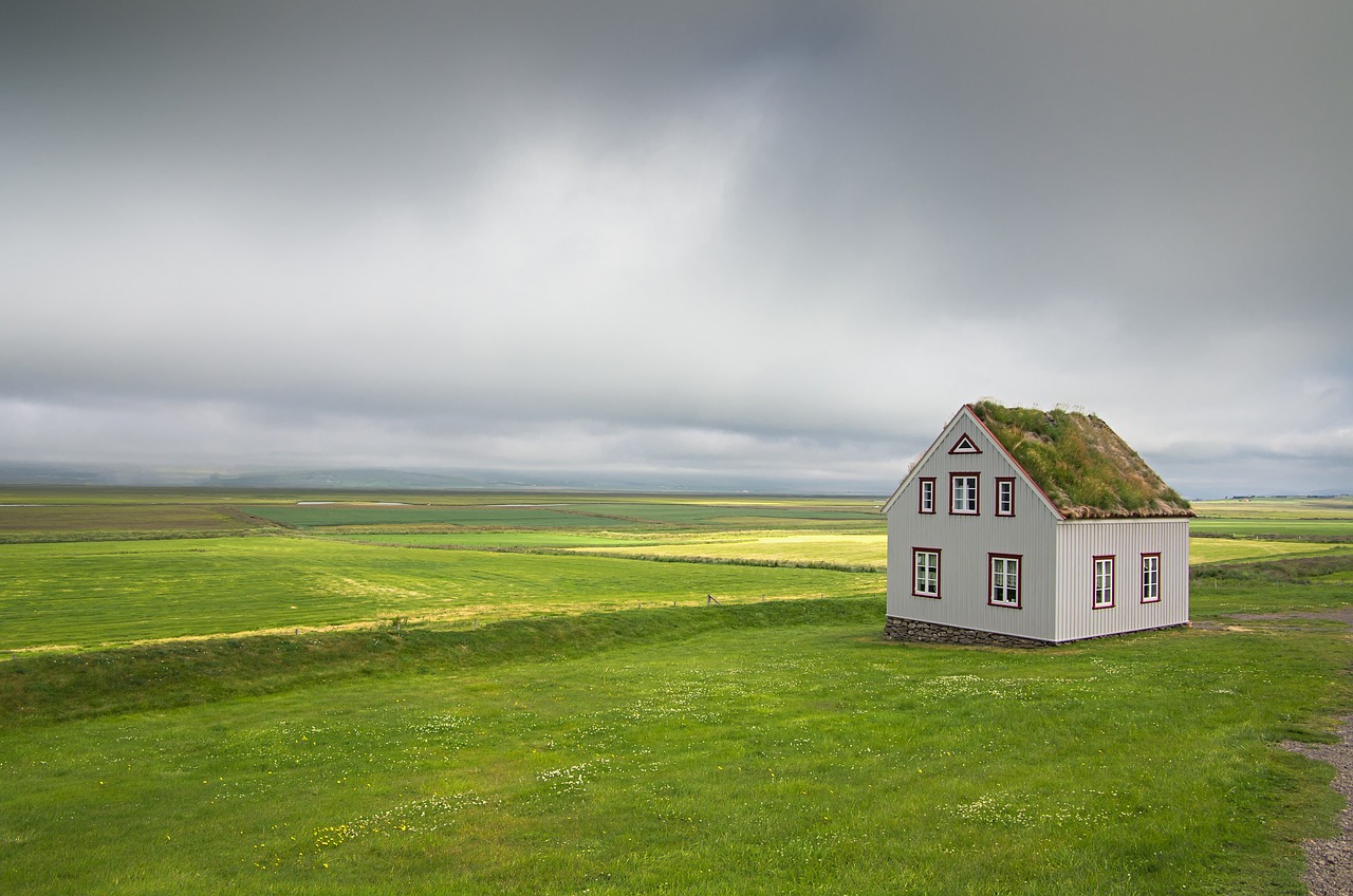 Diagnostic immobilier d'une maison avec terrain